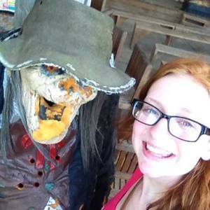 Meet your Posher, Hanna