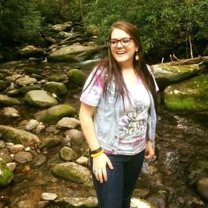 Meet your Posher, Madison