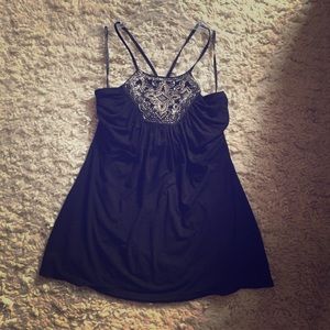 Cross back jewel haulter