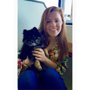 Meet your Posher, Olivia