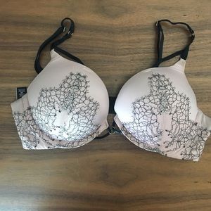 34 B black & pink lace Victoria's Secret Bombshell