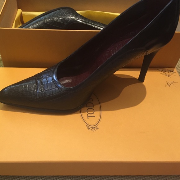 Vintage Tods heels