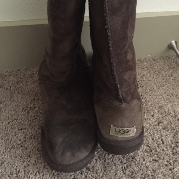 UGGS