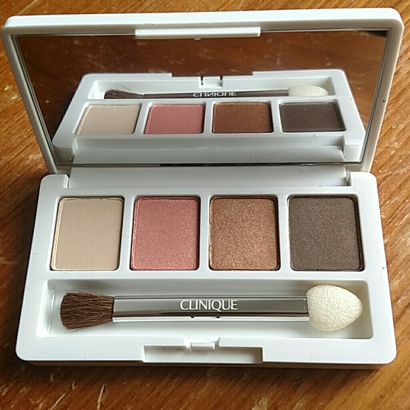 Clinique Other - Clinique Eyeshadow Pallet