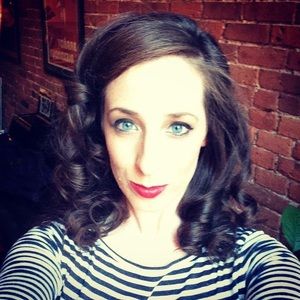Meet your Posher, Erin