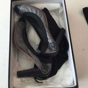 Chanel pumps size 36.5