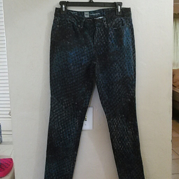 Mossimo curvy skinny premium jeans 4