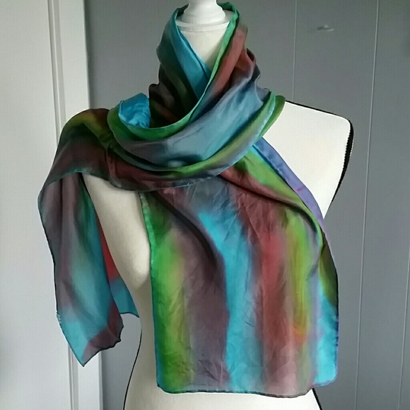 Multi-colored scarf