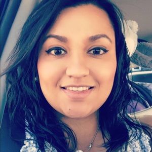 Meet your Posher, Rocio