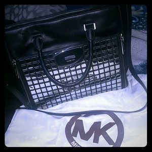 TRADING Michael kors natalia silver tile satchel