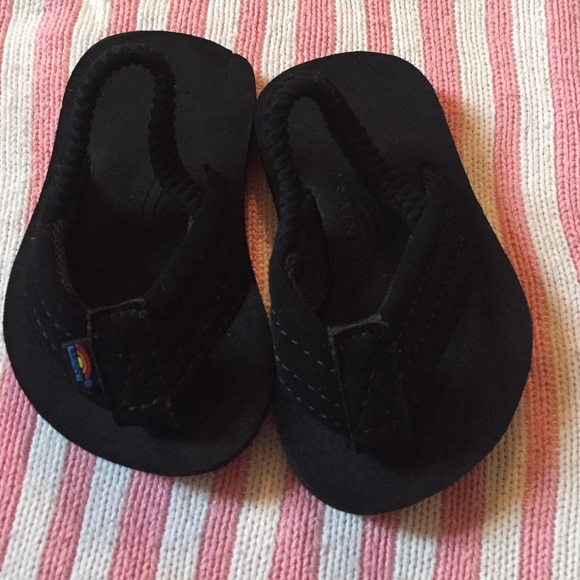 Toddler rainbows 3/4