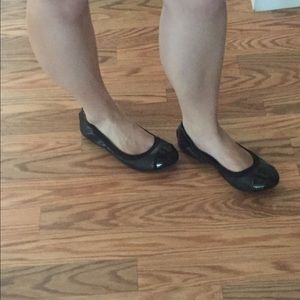 Dexflex comfort flats size 5 1/2.