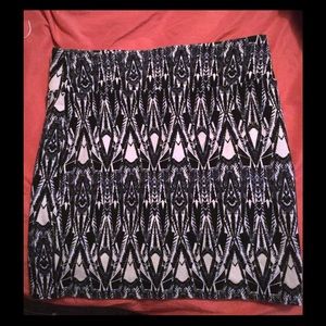 American eagle outfitters figure fit skirt