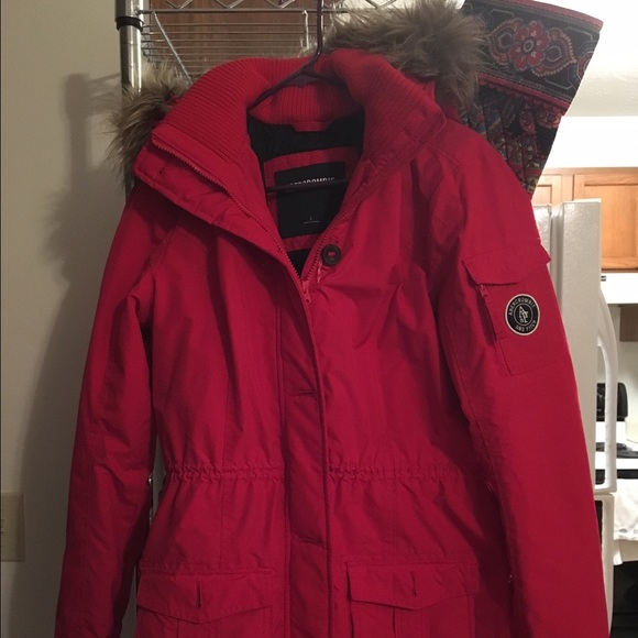 Large Red Abercrombie & Fitch parka winter jacket