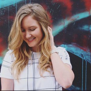 Meet your Posher, Lauren