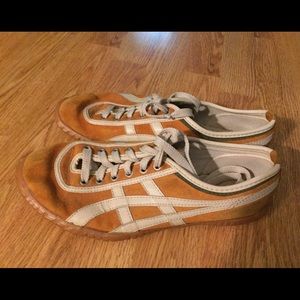 vintage yellow leather Aasics Onitsuka Tiger shoes
