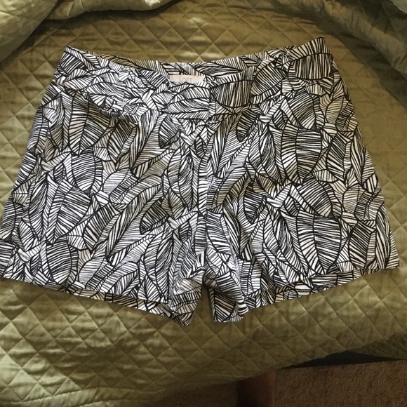 100% linen print shorts