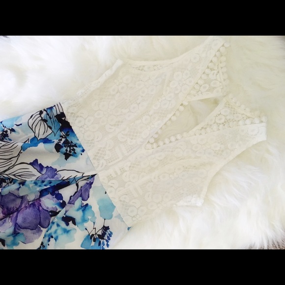 NWT 💋 Tobi Romper - Picture 2 of 4