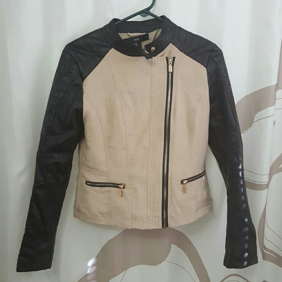 Forever 21 Jackets & Blazers - Faux leather jacket