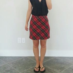 American Eagle Plaid Wool Red Skirt Size 0