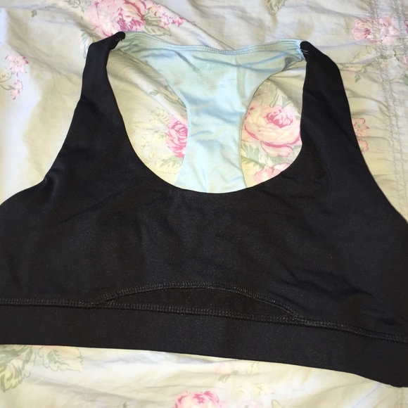 Forever 21 sports bra in black