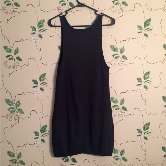❌DONATED❌ H&M Basic Black Dress - Picture 2 of 4