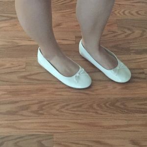 Smart fit kids flats brand new.