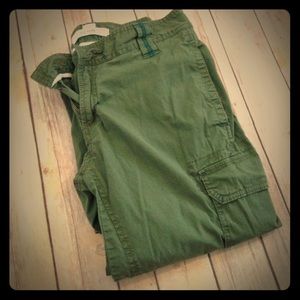 Low waist cargo pants