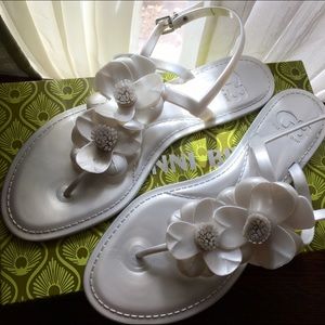 Gianni Bini Aloha jelly t-strap sandals