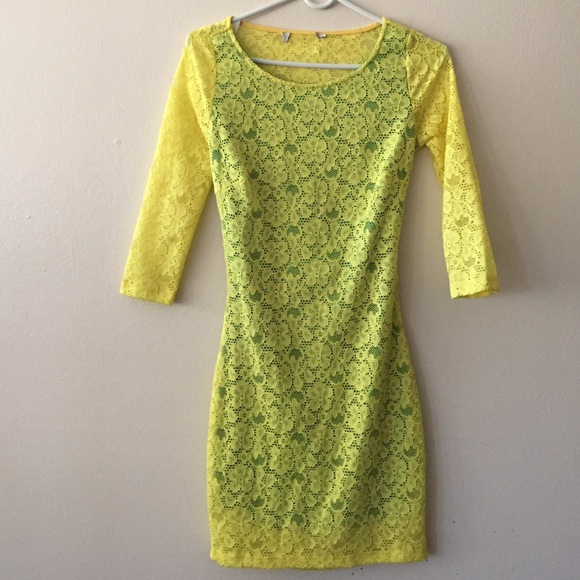 Yellow flower print fitted dress