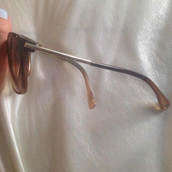 Sunglasses - Picture 2 of 3