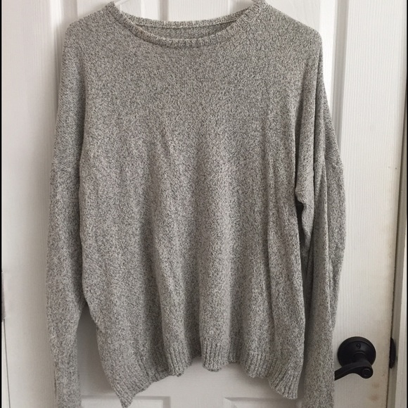 Brandy Melville grey sweater