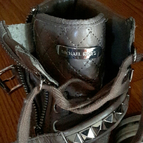 Michael Kors high top sneakers - Picture 3 of 4