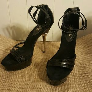 Black Double Strap Sandels