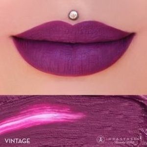 Abh Liquid Lipstick in Vintage