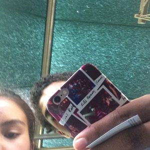 Meet your Posher, Carly