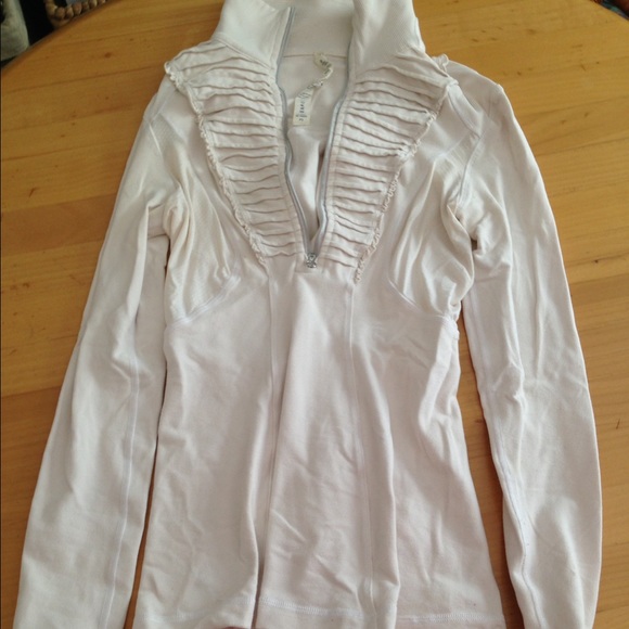 Lululemon run: your heart out long sleeve