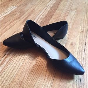Mossimo Pointed Toe Ballet Flats