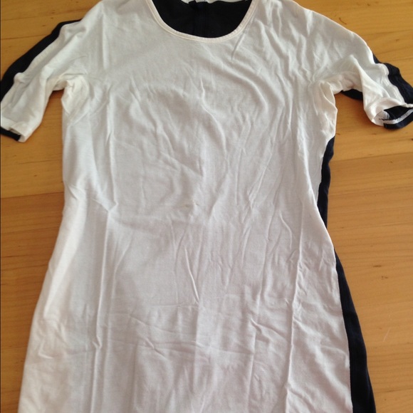 Lululemon soft tee
