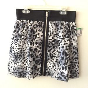 Black and white animal print skirt