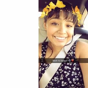 Meet your Posher, Claritza