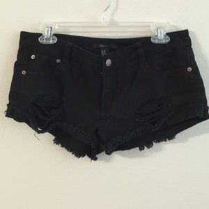 Forever 21 Black cut off shorts