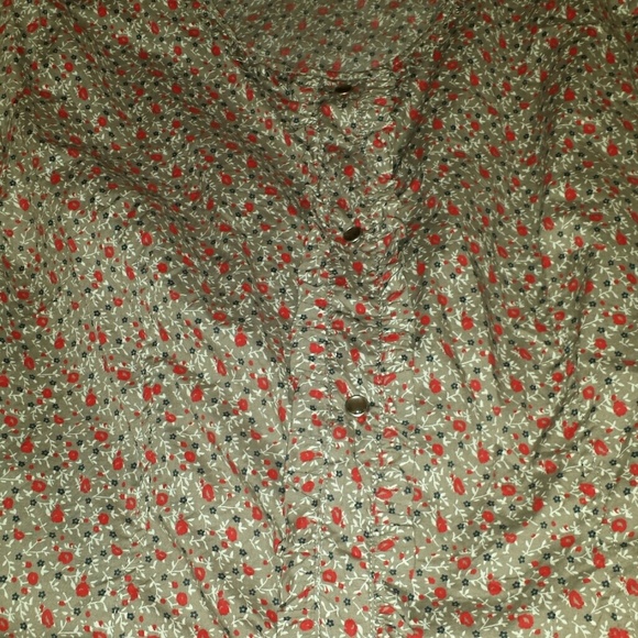 Top - Picture 3 of 3