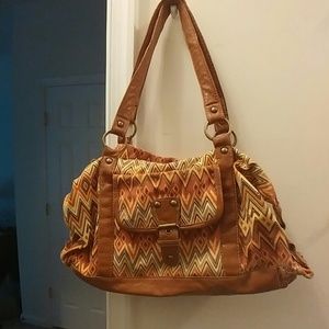 Aztec print purse. Fall colors