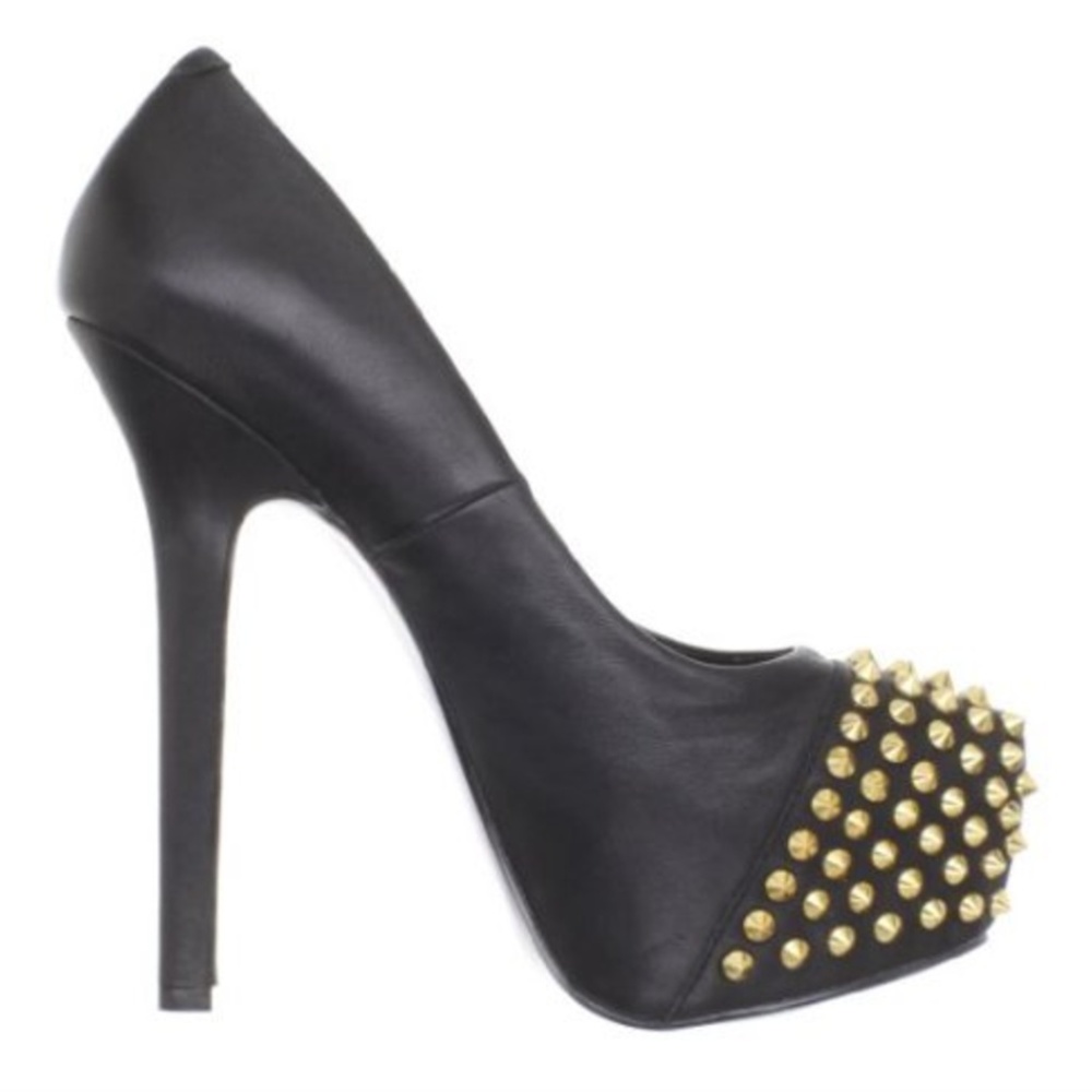 Brand new black gold Steve Madden Spike Heels