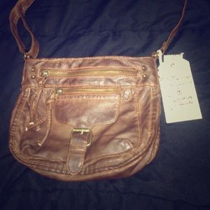 Cute small leather bag!