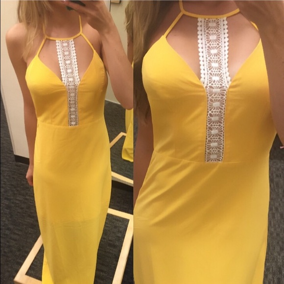 ❌SOLD❌Lemons & Lace Sundress