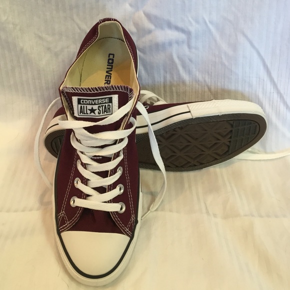 Burgundy Lowtop Converse AllStars - Picture 2 of 2