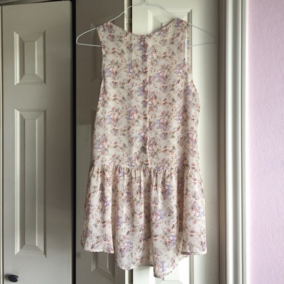 Nordstrom Floral Top - Picture 3 of 5