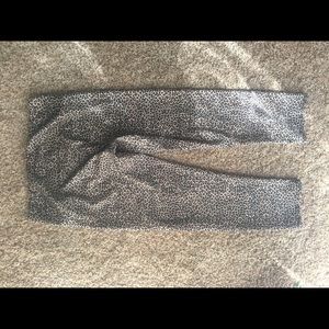 Onzie cheetah print crops